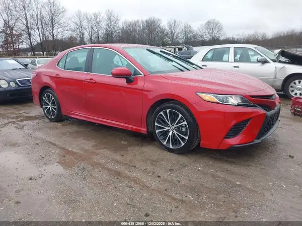 4T1G11AKXLU377459 2020 TOYOTA CAMRY - Image 1