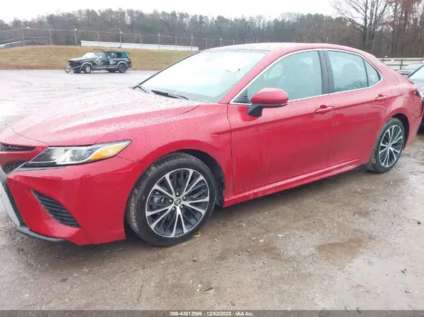 4T1G11AKXLU377459 2020 TOYOTA CAMRY - Image 2