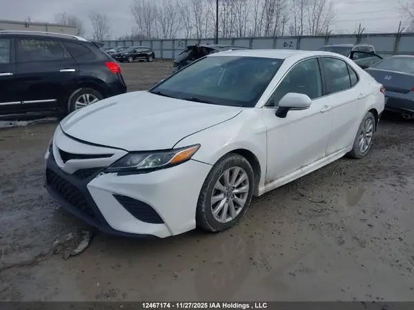 4T1G11AKXLU381480 2020 TOYOTA CAMRY - Image 2