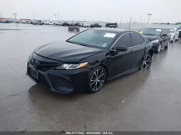 4T1G11AKXLU383083 2020 TOYOTA CAMRY - Image 2