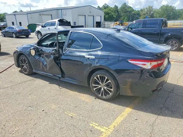 4T1G11AKXLU386811 2020 TOYOTA CAMRY - Image 2