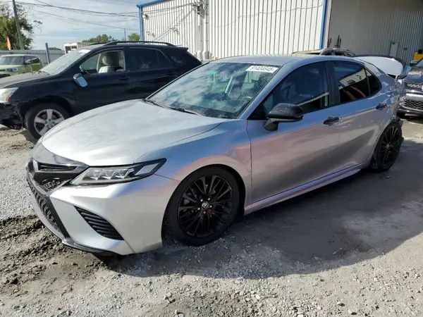 4T1G11AKXLU399042 2020 TOYOTA CAMRY - Image 1