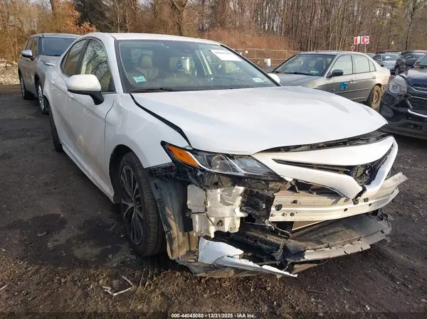 4T1G11AKXLU505134 2020 TOYOTA CAMRY - Image 1
