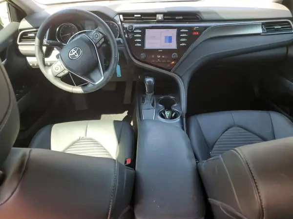 4T1G11AKXLU510012 2020 TOYOTA CAMRY - Image 8