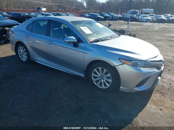 4T1G11AKXLU861891 2020 TOYOTA CAMRY - Image 1