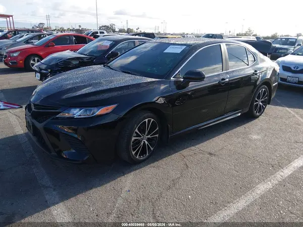 4T1G11AKXLU864435 2020 TOYOTA CAMRY - Image 2