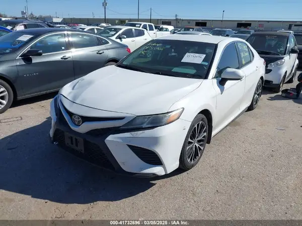 4T1G11AKXLU870848 2020 TOYOTA CAMRY - Image 2