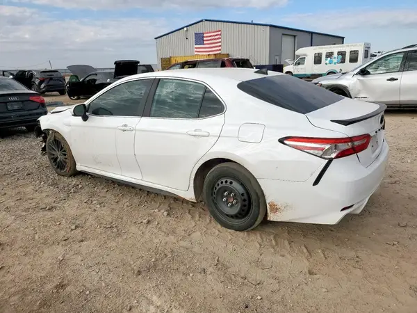 4T1G11AKXLU876763 2020 TOYOTA CAMRY - Image 2