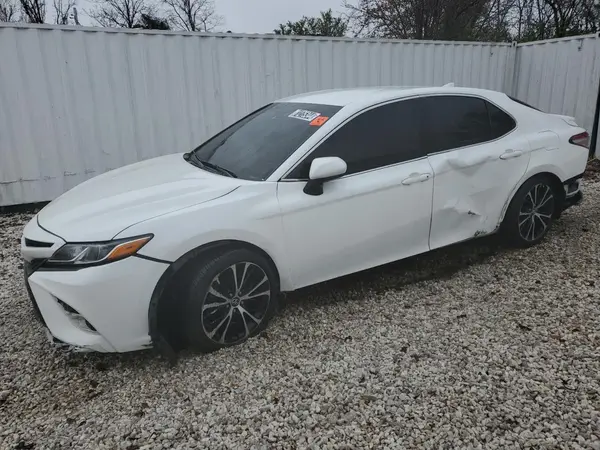 4T1G11AKXLU890016 2020 TOYOTA CAMRY - Image 1