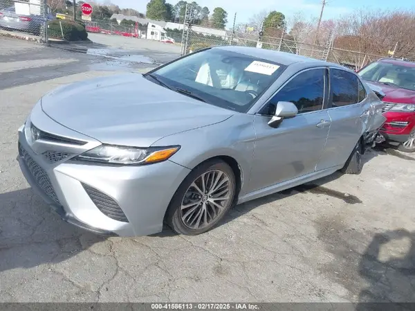 4T1G11AKXLU901242 2020 TOYOTA CAMRY - Image 2