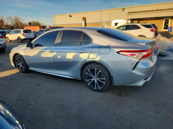 4T1G11AKXLU905050 2020 TOYOTA CAMRY - Image 2