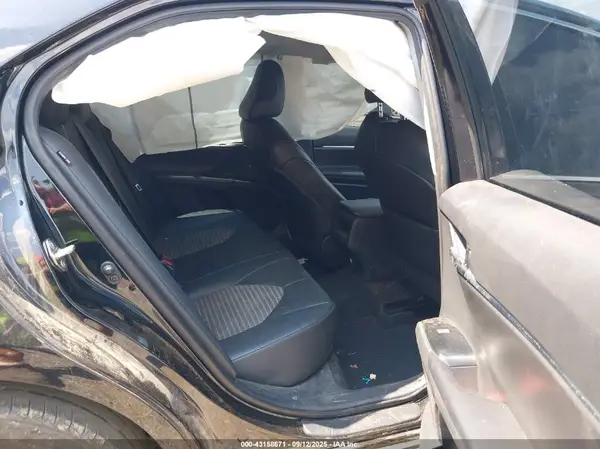 4T1G11AKXLU909132 2020 TOYOTA CAMRY - Image 8