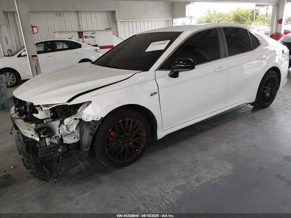 4T1G11AKXLU909731 2020 TOYOTA CAMRY - Image 2