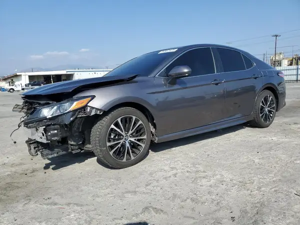 4T1G11AKXLU911821 2020 TOYOTA CAMRY - Image 1