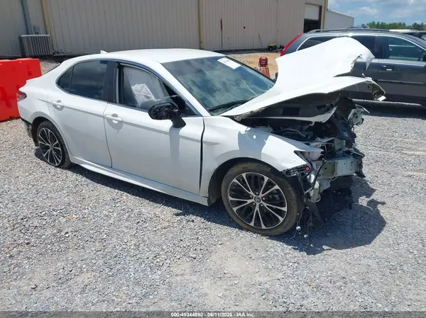 4T1G11AKXLU912354 2020 TOYOTA CAMRY - Image 1