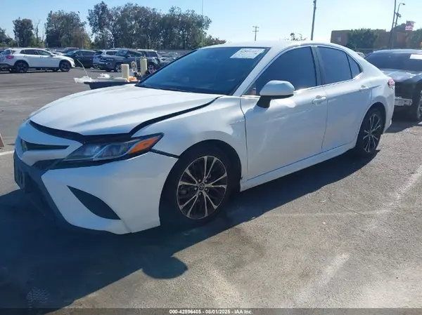 4T1G11AKXLU916369 2020 TOYOTA CAMRY - Image 2