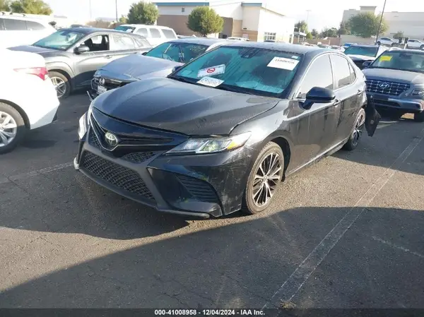 4T1G11AKXLU918896 2020 TOYOTA CAMRY - Image 2