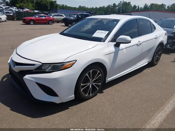 4T1G11AKXLU919529 2020 TOYOTA CAMRY - Image 2