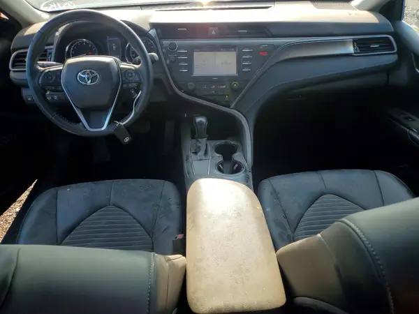 4T1G11AKXLU920017 2020 TOYOTA CAMRY - Image 8