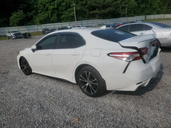 4T1G11AKXLU922740 2020 TOYOTA CAMRY - Image 2