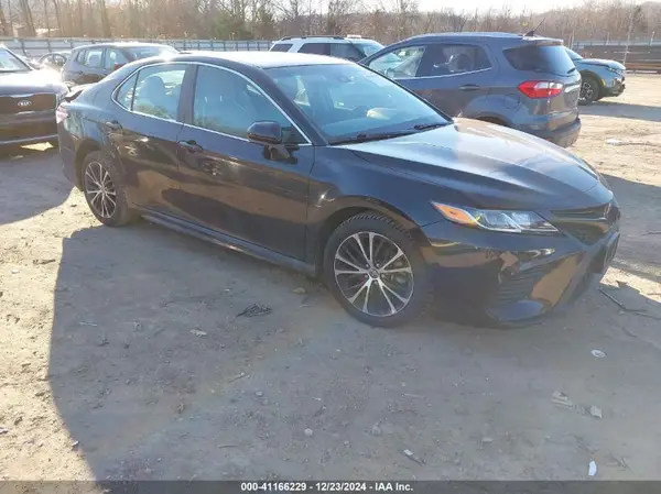 4T1G11AKXLU948027 2020 TOYOTA CAMRY - Image 1