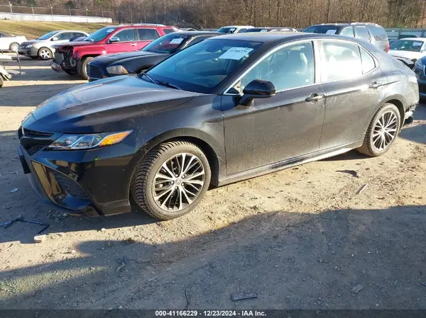 4T1G11AKXLU948027 2020 TOYOTA CAMRY - Image 2