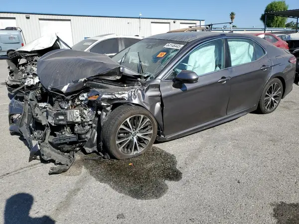 4T1G11AKXLU951526 2020 TOYOTA CAMRY - Image 1