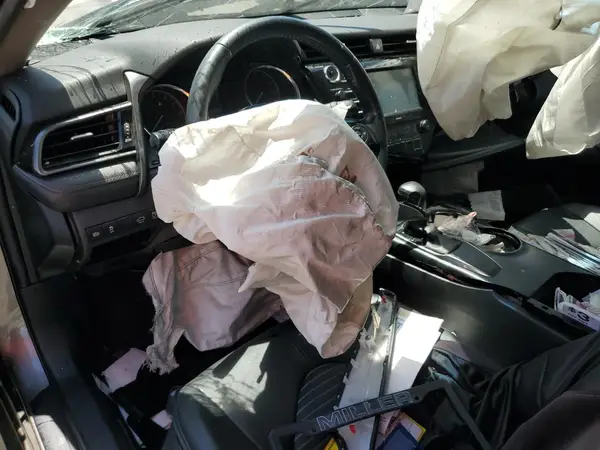 4T1G11AKXLU951526 2020 TOYOTA CAMRY - Image 8