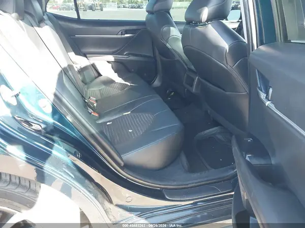 4T1G11AKXLU951915 2020 TOYOTA CAMRY - Image 8