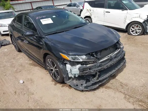 4T1G11AKXLU965863 2020 TOYOTA CAMRY - Image 1