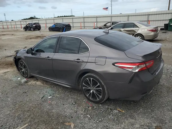 4T1G11AKXLU967631 2020 TOYOTA CAMRY - Image 2