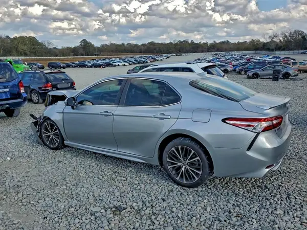 4T1G11AKXLU968293 2020 TOYOTA CAMRY - Image 2