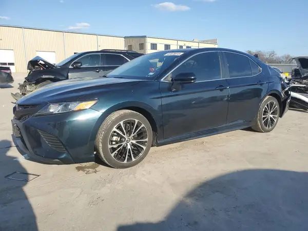 4T1G11AKXLU975356 2020 TOYOTA CAMRY - Image 1
