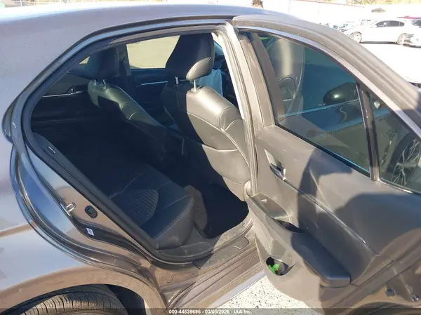 4T1G11AKXLU976233 2020 TOYOTA CAMRY - Image 8