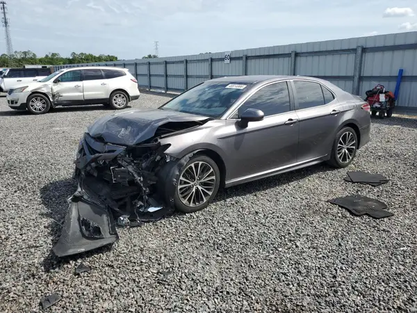 4T1G11AKXLU982436 2020 TOYOTA CAMRY - Image 1
