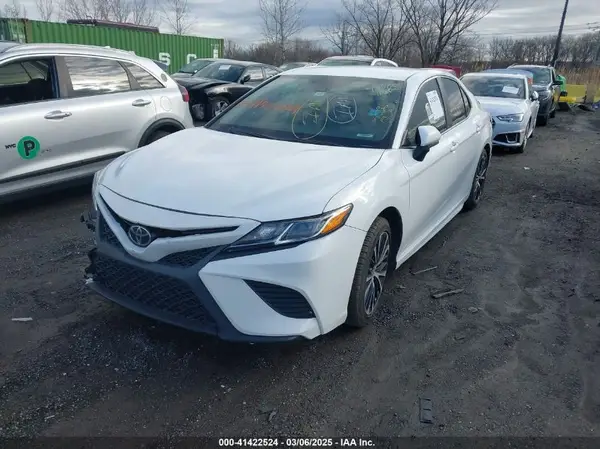 4T1G11AKXLU983800 2020 TOYOTA CAMRY - Image 2
