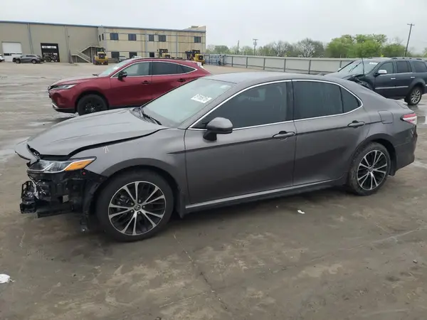4T1G11AKXLU996806 2020 TOYOTA CAMRY - Image 1