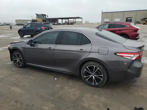 4T1G11AKXLU996806 2020 TOYOTA CAMRY - Image 2