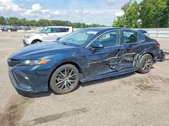4T1G11AKXMU402538 2021 TOYOTA CAMRY