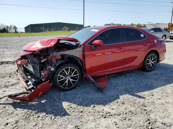 4T1G11AKXMU403334 2021 TOYOTA CAMRY - Image 1