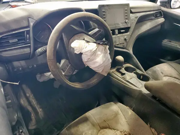 4T1G11AKXMU409165 2021 TOYOTA CAMRY - Image 8