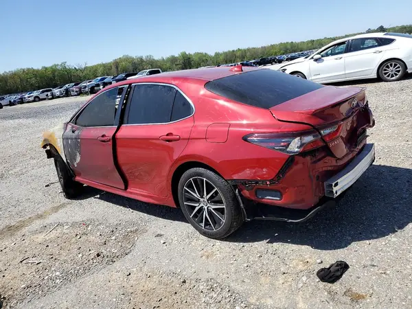 4T1G11AKXMU416276 2021 TOYOTA CAMRY - Image 2