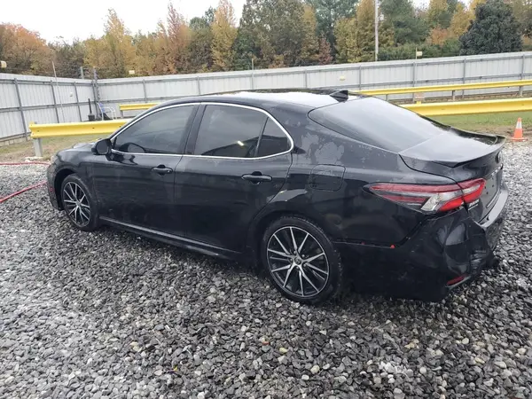 4T1G11AKXMU416536 2021 TOYOTA CAMRY - Image 2