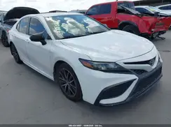4T1G11AKXMU418111 2021 TOYOTA CAMRY