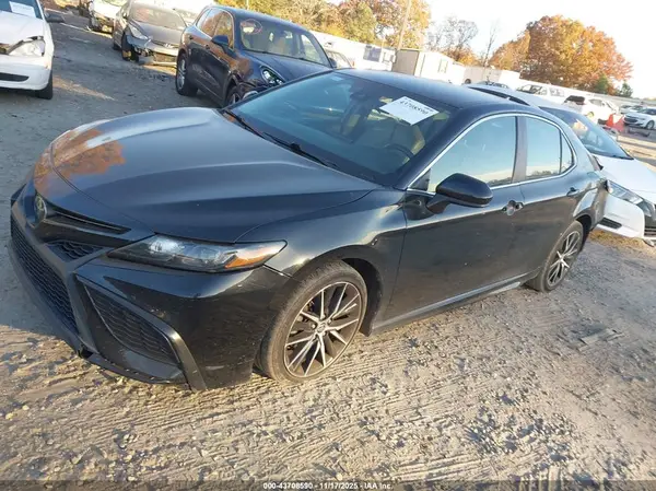 4T1G11AKXMU423499 2021 TOYOTA CAMRY - Image 2