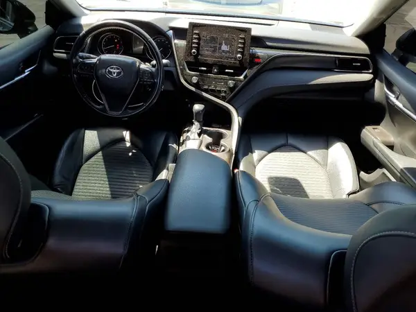 4T1G11AKXMU426726 2021 TOYOTA CAMRY - Image 8