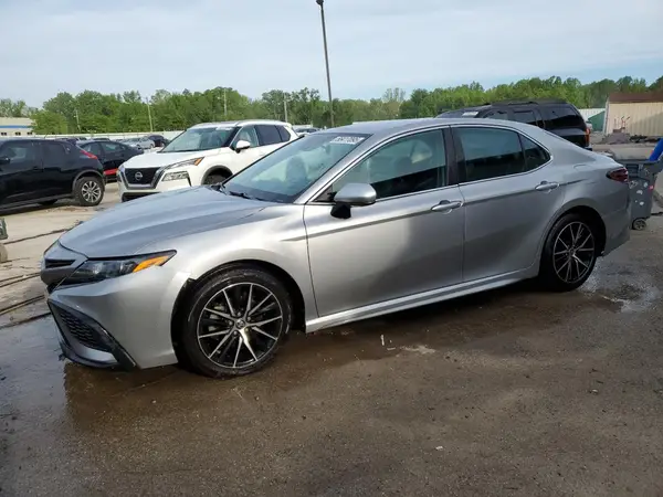 4T1G11AKXMU441405 2021 TOYOTA CAMRY - Image 1