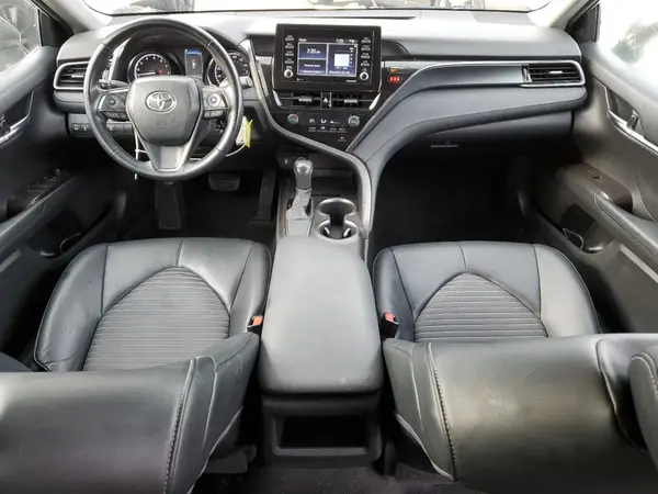 4T1G11AKXMU441405 2021 TOYOTA CAMRY - Image 8