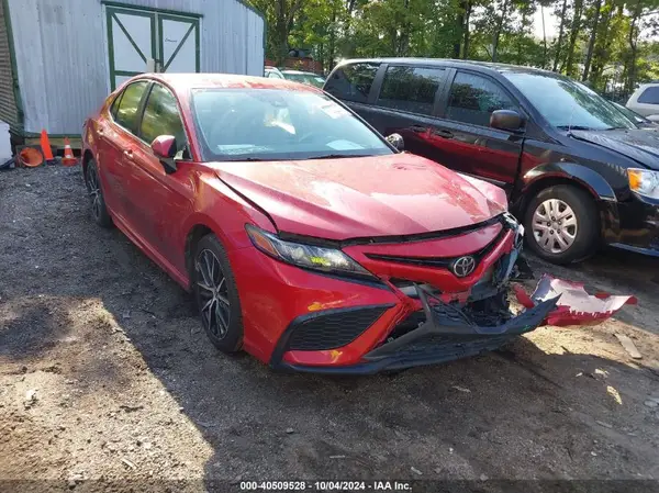 4T1G11AKXMU442540 2021 TOYOTA CAMRY - Image 1