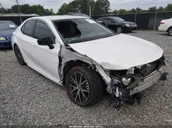 4T1G11AKXMU442604 2021 TOYOTA CAMRY